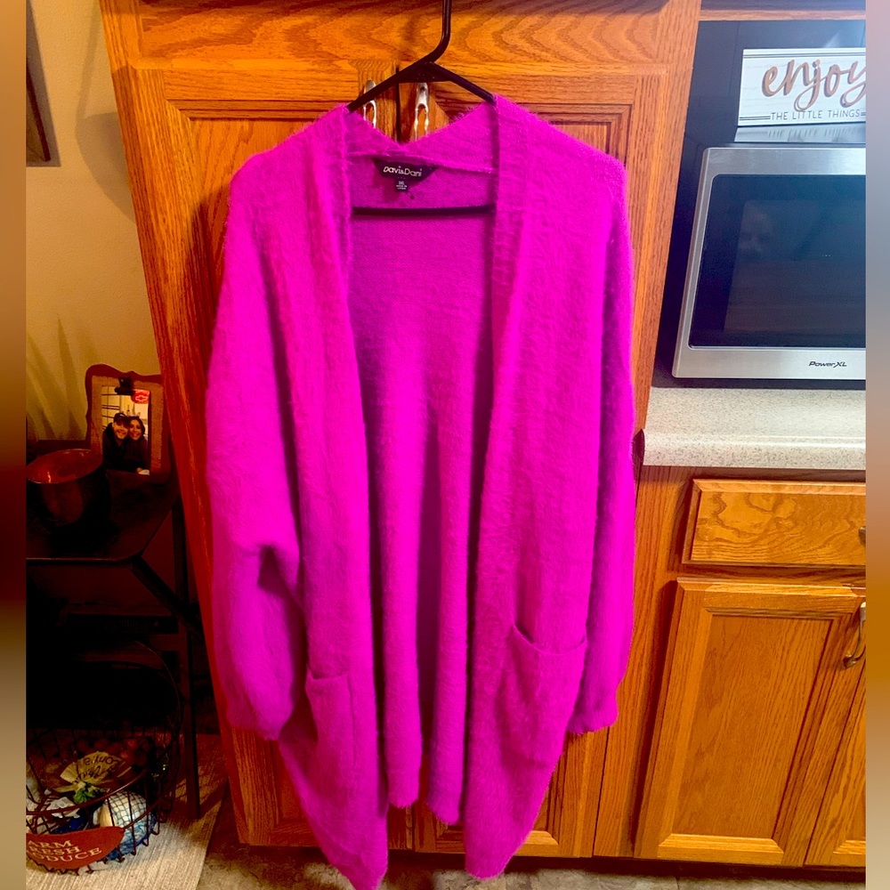 New Davi and Dani Hott Pink Fuzzy Longline Cardigan.